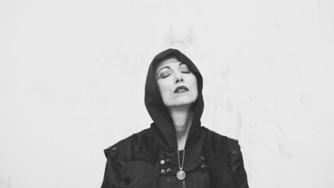 Silversnake Michelle Infected Selection covid-19 mondo distopico