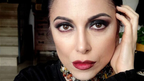 Silversnake Michelle black make up dark 2024