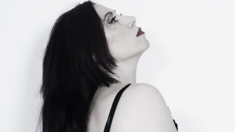 Silversnake Michelle pink make up shooting 2024