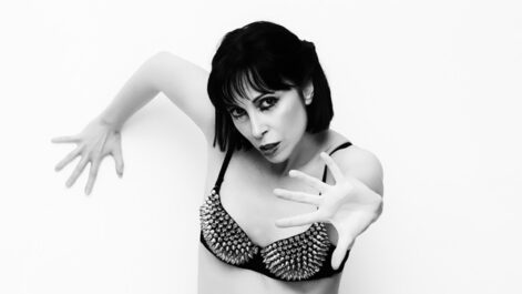 Silversnake Michelle Short Hair the final cut gym