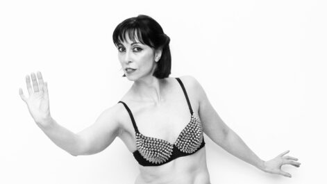 Silversnake Michelle Short Hair the final cut dance