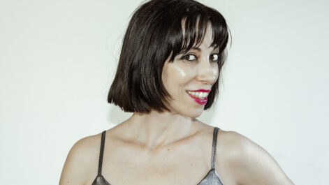 Silversnake Michelle Short Hair